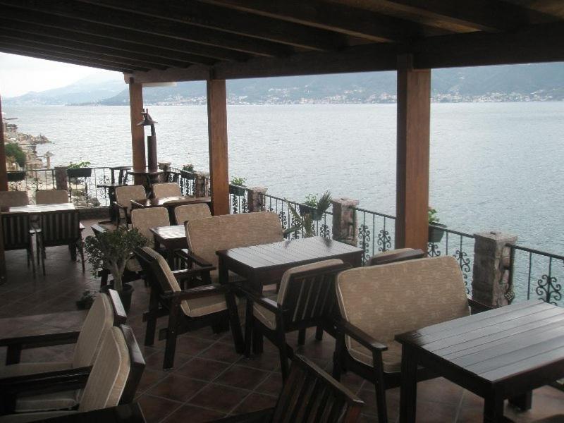 Hotel Anderba Krasići Exterior foto
