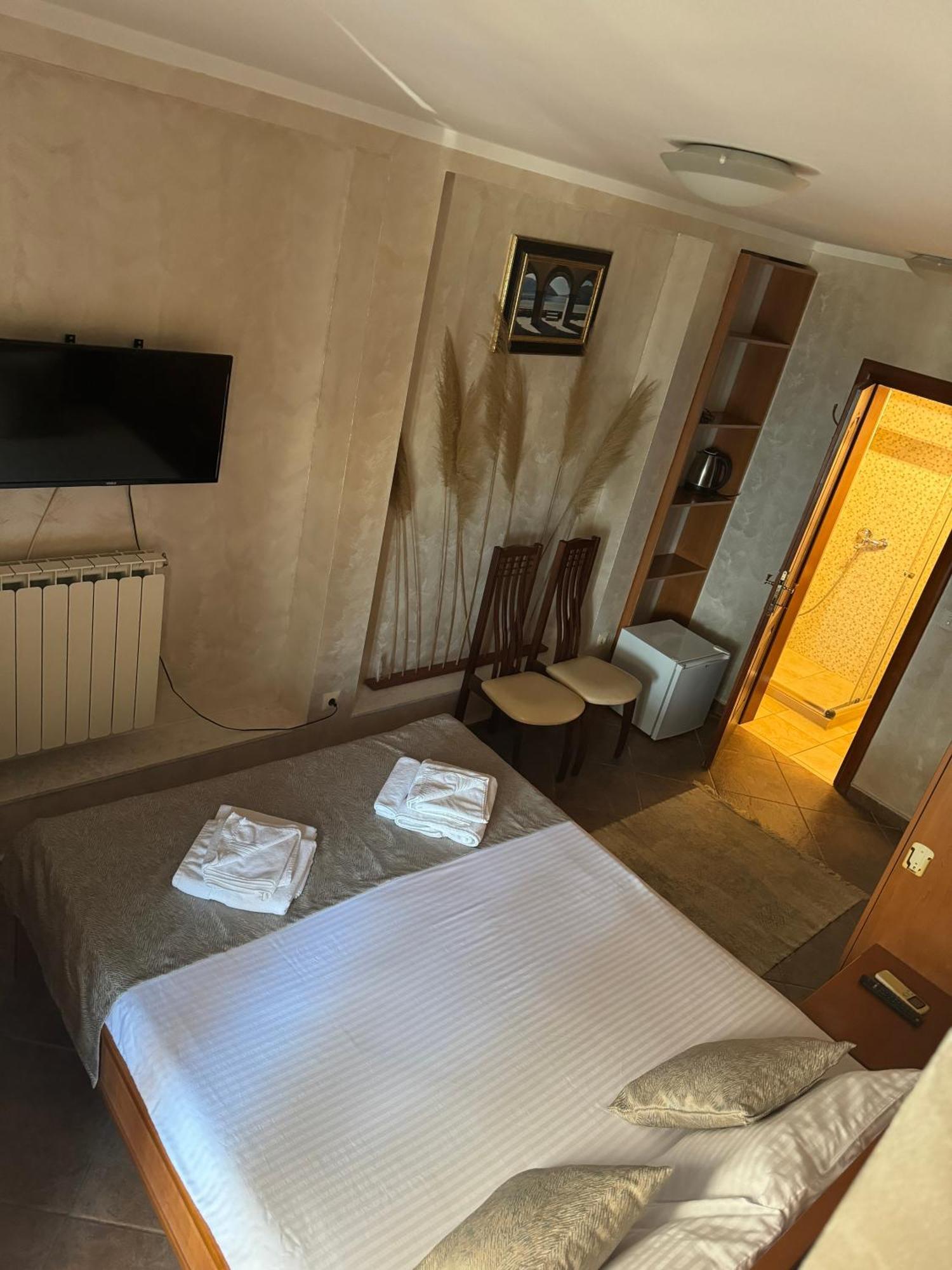 Hotel Anderba Krasići Exterior foto